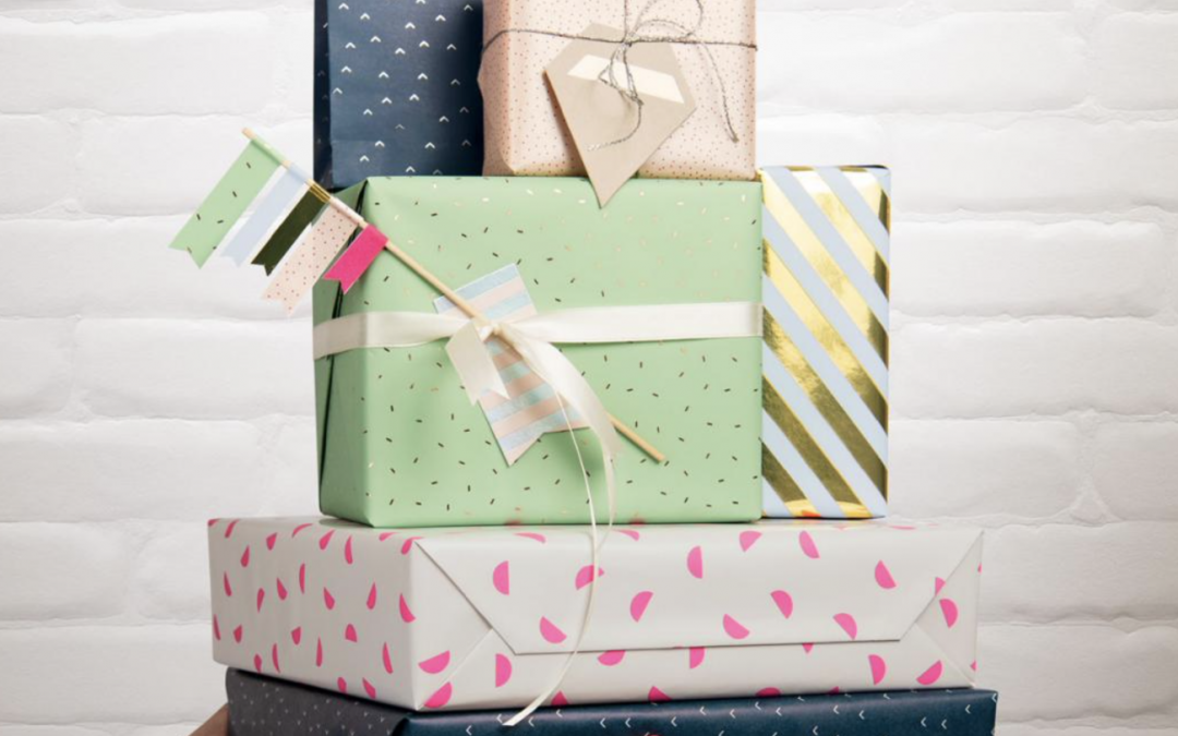 Good Ideas – Gift Wrap to Go