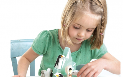 Goodies – Tenderleaf’s Wooden Arctic Scene