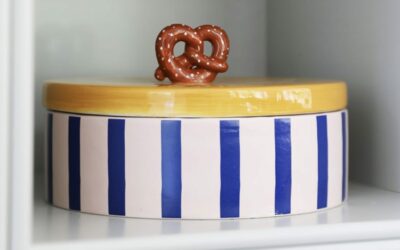 Goodies – A Pretzel Jar